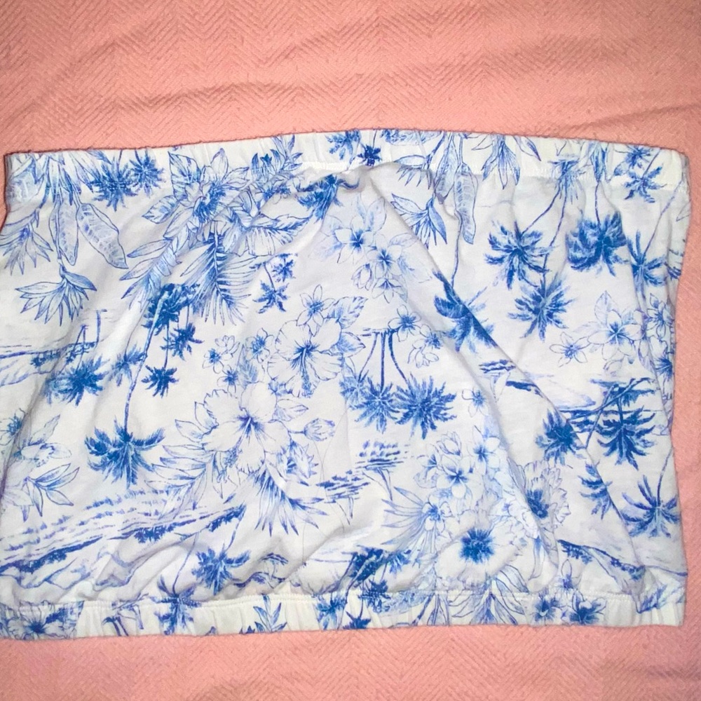 New American Eagle, navy and white tube top size medium.
